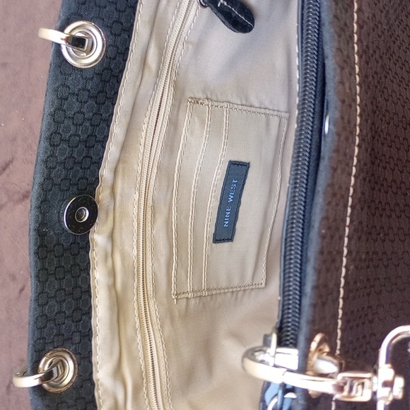 NINE WEST Pocket book - Picture 2 of 4